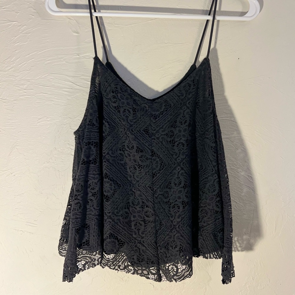 American Eagle flowy gray spaghetti strap crop top, size M